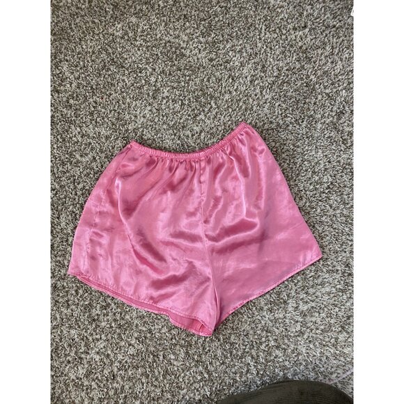 ⭐ 3/$15 Vintage Nicole Small Pink Satin Button Up Cropped PJ Short Set - Picture 10 of 11